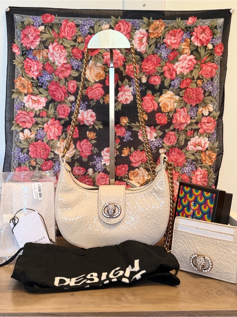 Kurt Geiger Shoulder Bag with matching wallet feat Gold Chain and Crystal Logo